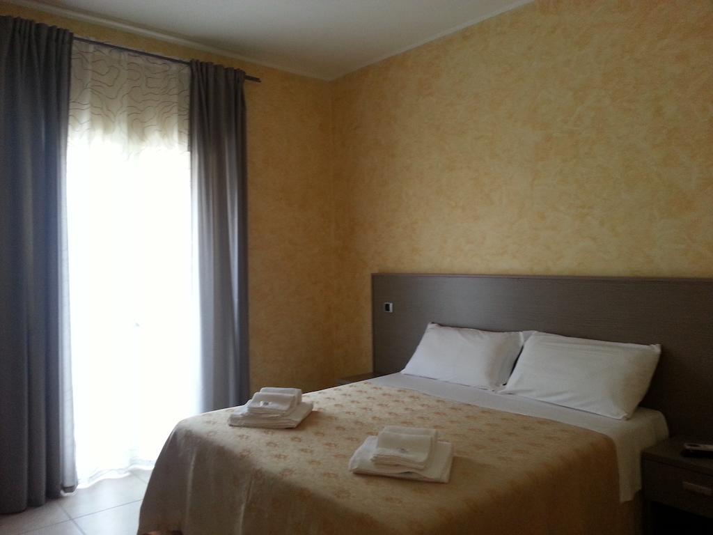 B&B Casa Venezia Bernalda Δωμάτιο φωτογραφία